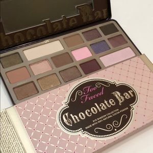 💋💋NEW Too faced Chocolate bar eyeshadow palette
